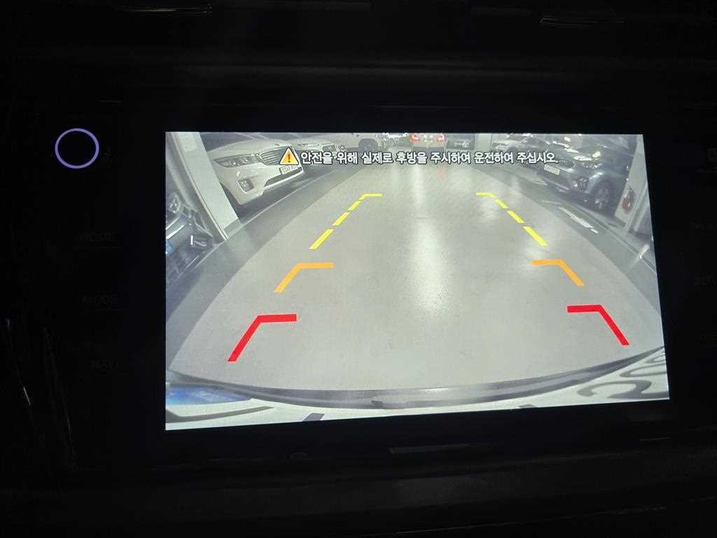 KG모빌리티(쌍용) 코란도 뷰티풀코란도 2WD 가솔린 1.5 C5 이미지 13