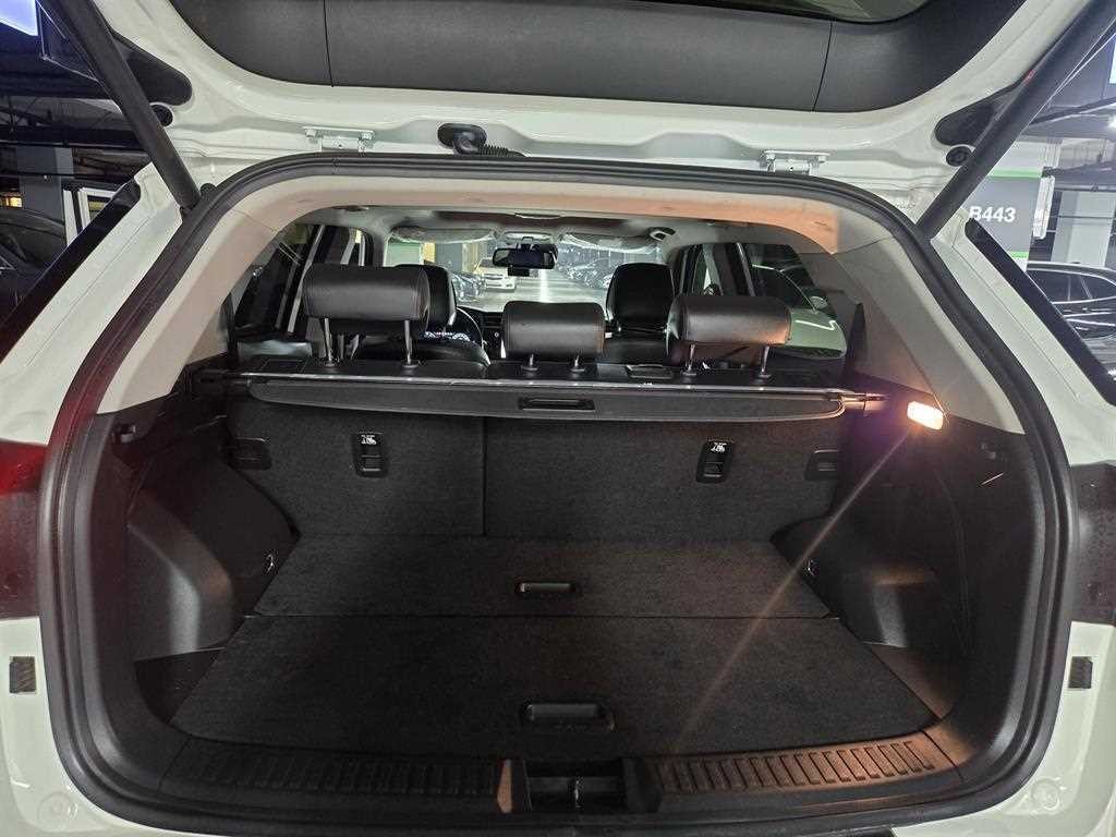 KG모빌리티(쌍용) 코란도 뷰티풀코란도 2WD 가솔린 1.5 C5 이미지 18