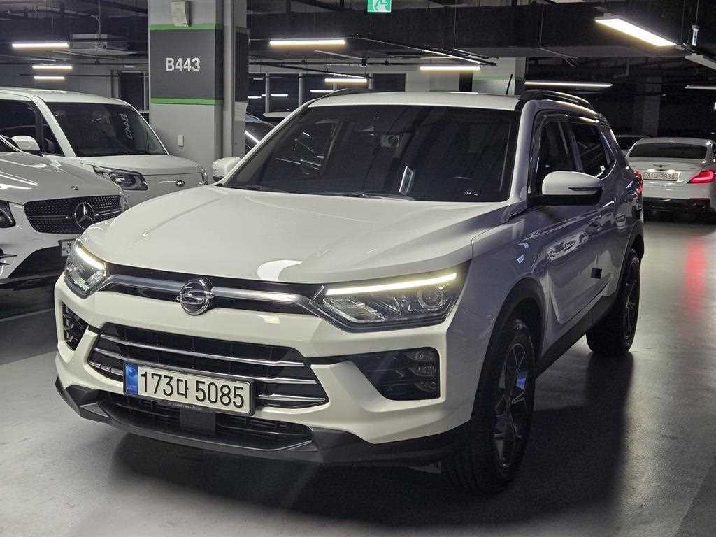 KG모빌리티(쌍용) 코란도 뷰티풀코란도 2WD 가솔린 1.5 C5 이미지 2