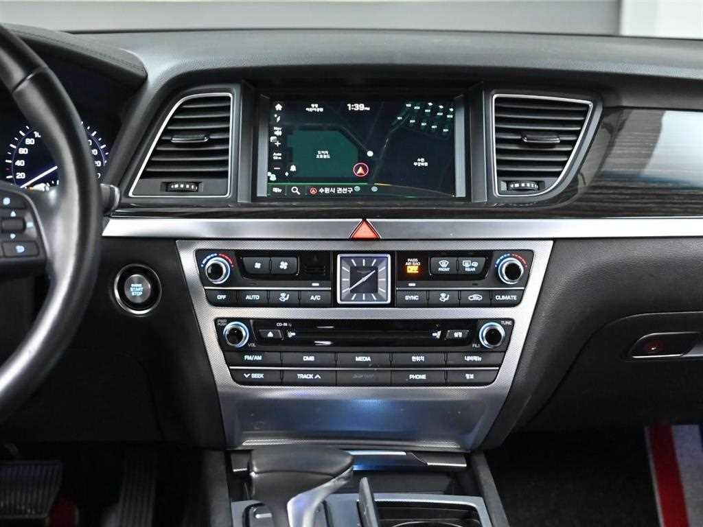 제네시스 G80 3.3 GDI AWD 럭셔리 이미지 14