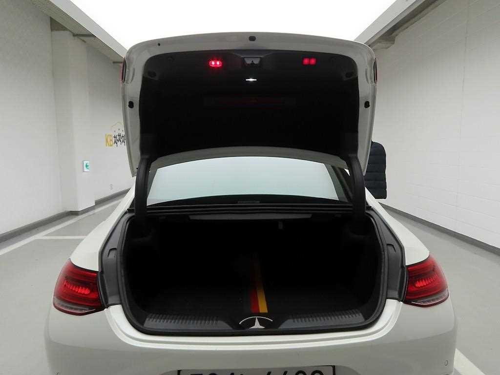 벤츠 CLS 클래스 CLS클래스 C257 CLS 400d 4MATIC 이미지 5