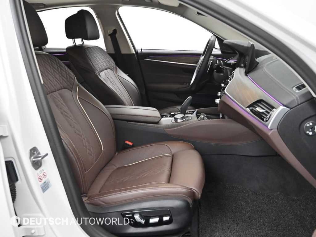 BMW 5시리즈 5시리즈 (G30) 530i 럭셔리 이미지 10
