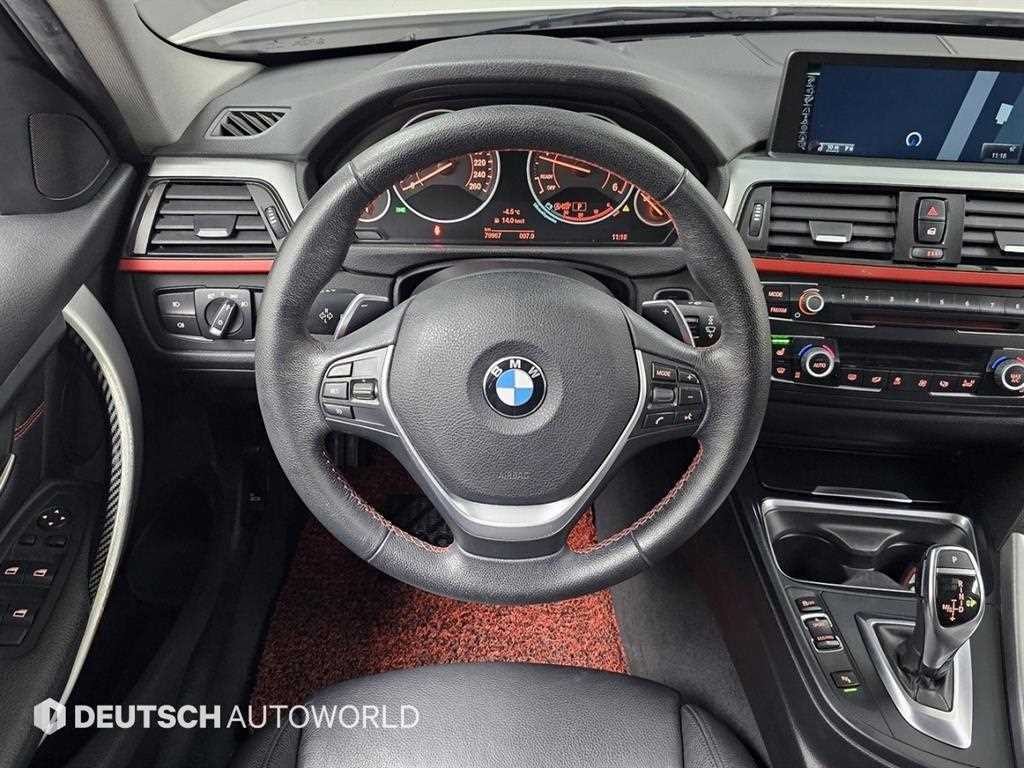 BMW 3시리즈 3시리즈 (F30) 320d 스포츠 이미지 10