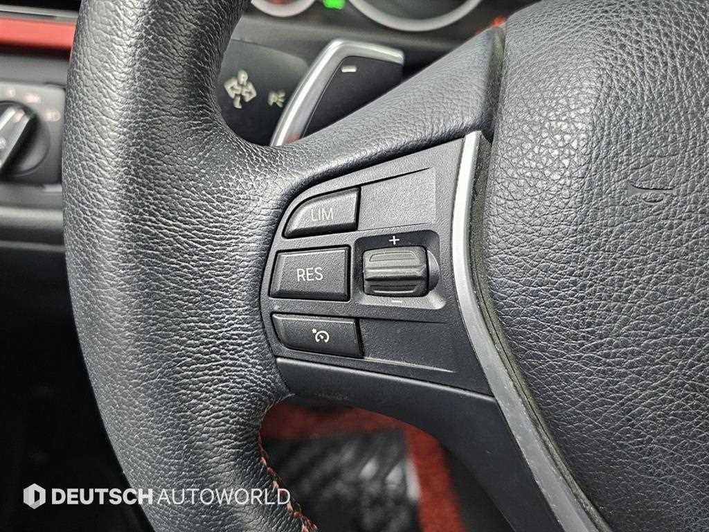 BMW 3시리즈 3시리즈 (F30) 320d 스포츠 이미지 17