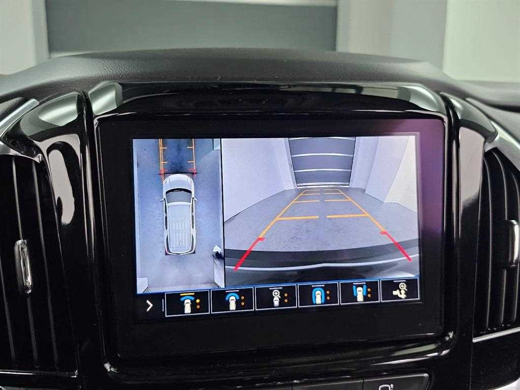 쉐보레 트래버스 3.6 AWD 레드라인 이미지 15