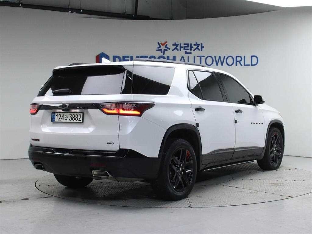 쉐보레 트래버스 3.6 AWD 레드라인 이미지 2
