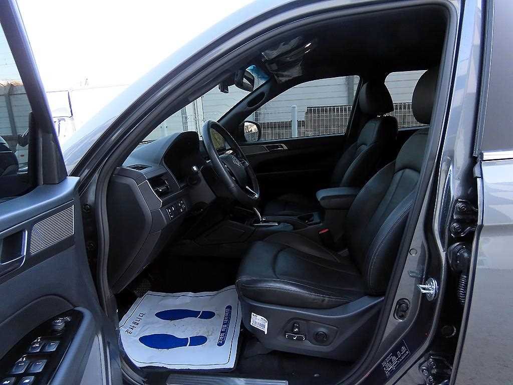KG모빌리티(쌍용) 렉스턴 더 뉴 렉스턴 스포츠 디젤 2.2 4WD 쿨멘 프레스티지 이미지 5
