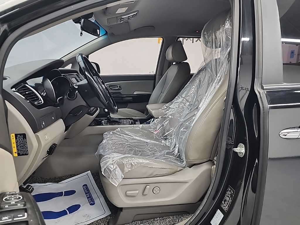 기아 카니발 올 뉴 카니발 디젤 9인승 프레스티지 이미지 11