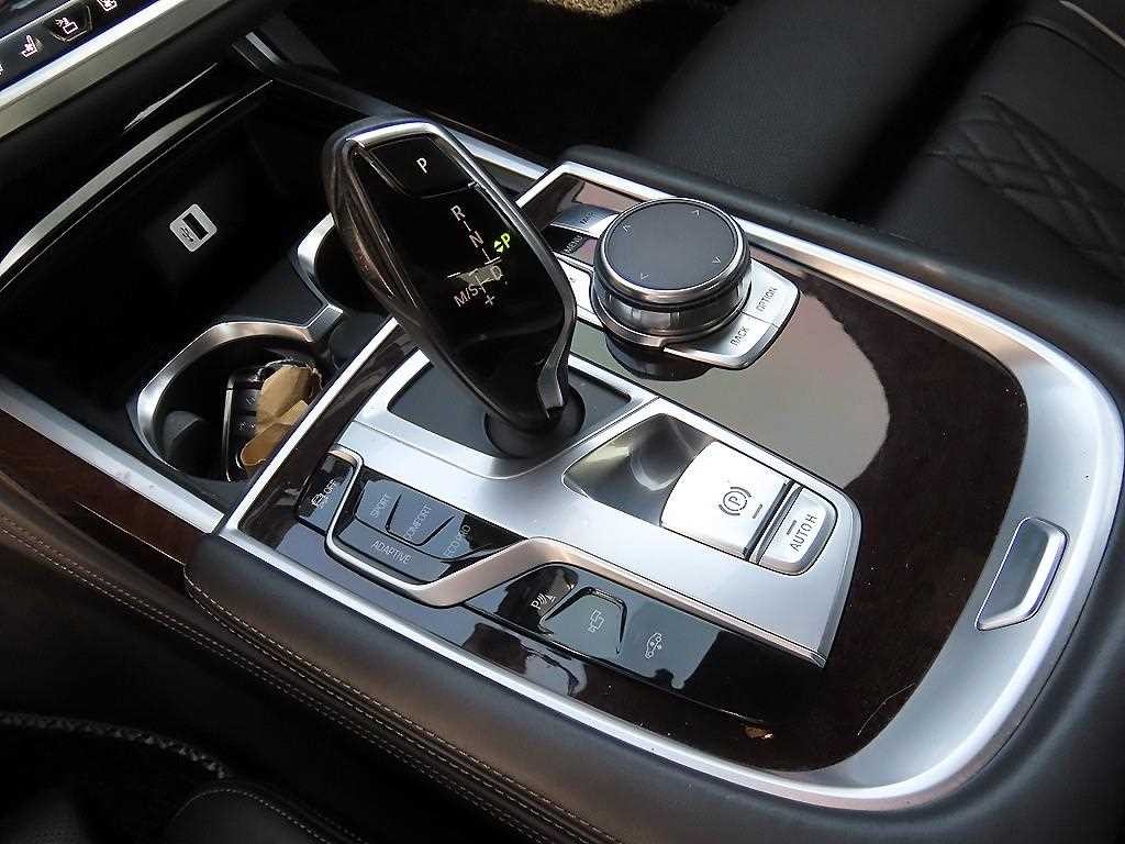 BMW 7시리즈 7시리즈 (G11) 750Li xDrive 이미지 11