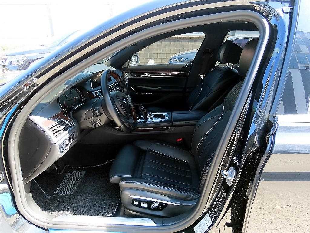 BMW 7시리즈 7시리즈 (G11) 750Li xDrive 이미지 5
