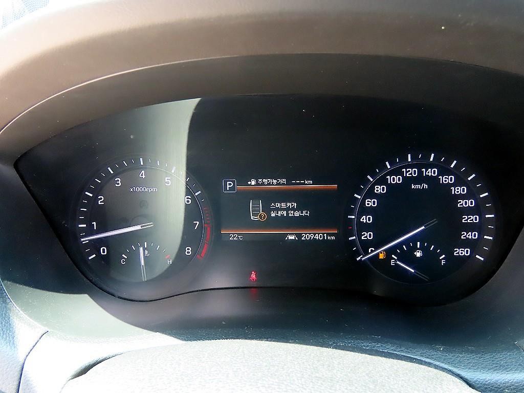 제네시스 G80 3.3 GDI AWD 프리미엄 럭셔리 이미지 9