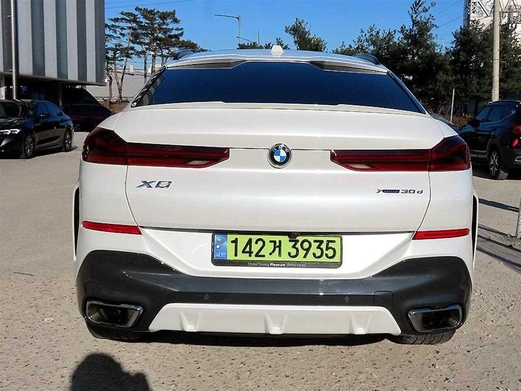 BMW X6 X6 (G06) xDrive 30d M 스포츠 이미지 4