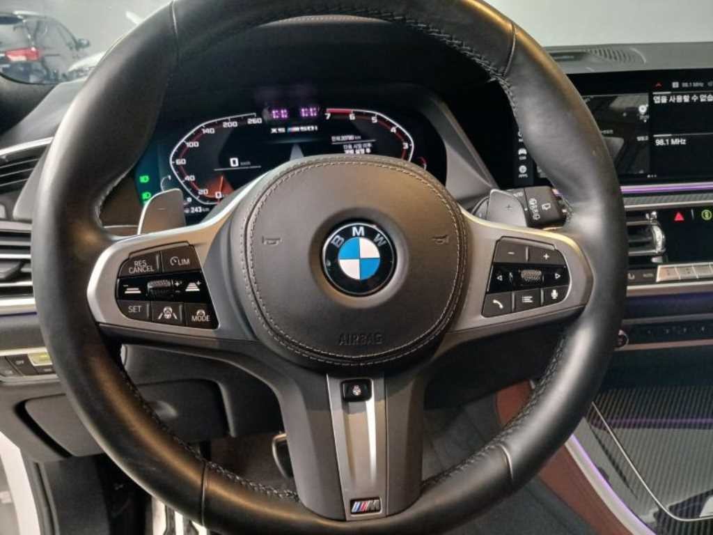 BMW X5 X5 (G05) M50i 이미지 10