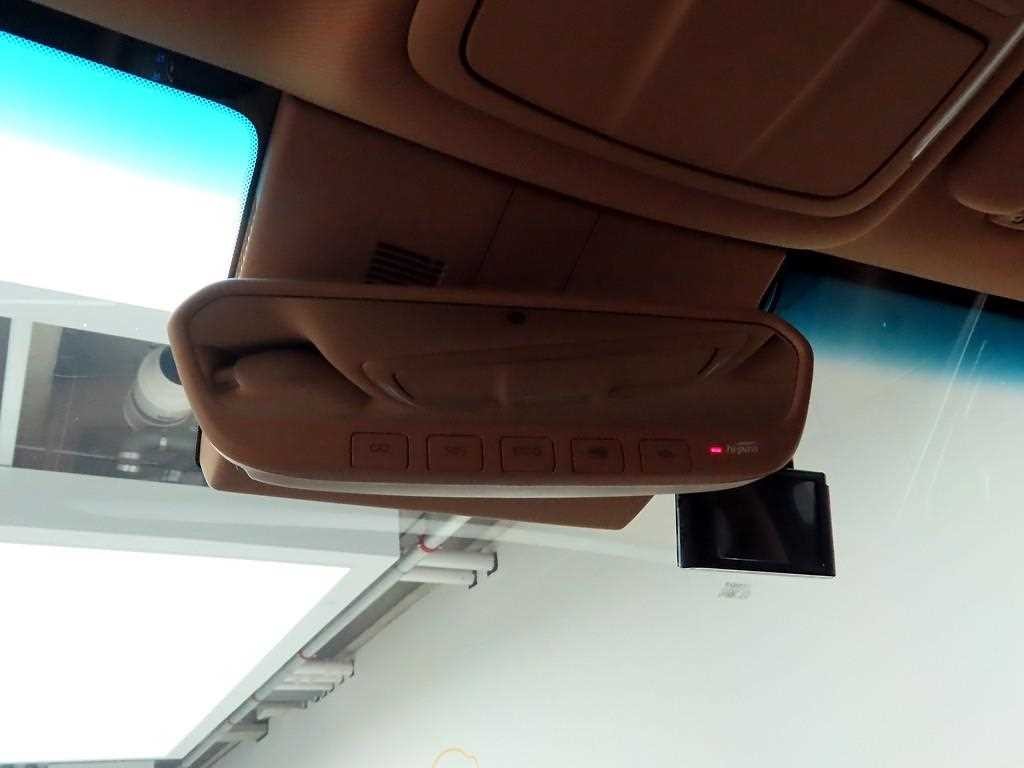 제네시스 G70 더 뉴 G70 가솔린 2.0T 4WD 이미지 15
