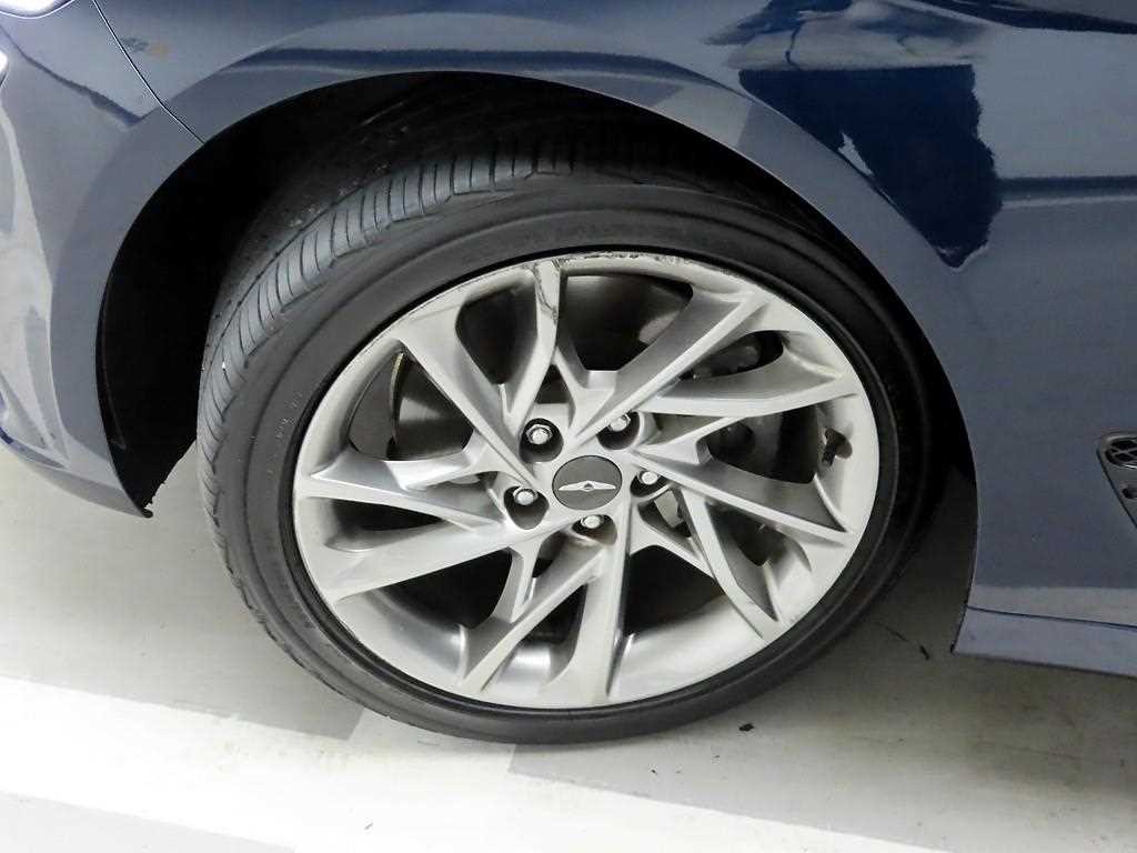 제네시스 G70 더 뉴 G70 가솔린 2.0T 4WD 이미지 19