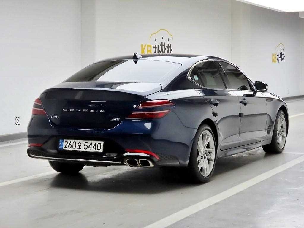 제네시스 G70 더 뉴 G70 가솔린 2.0T 4WD 이미지 4
