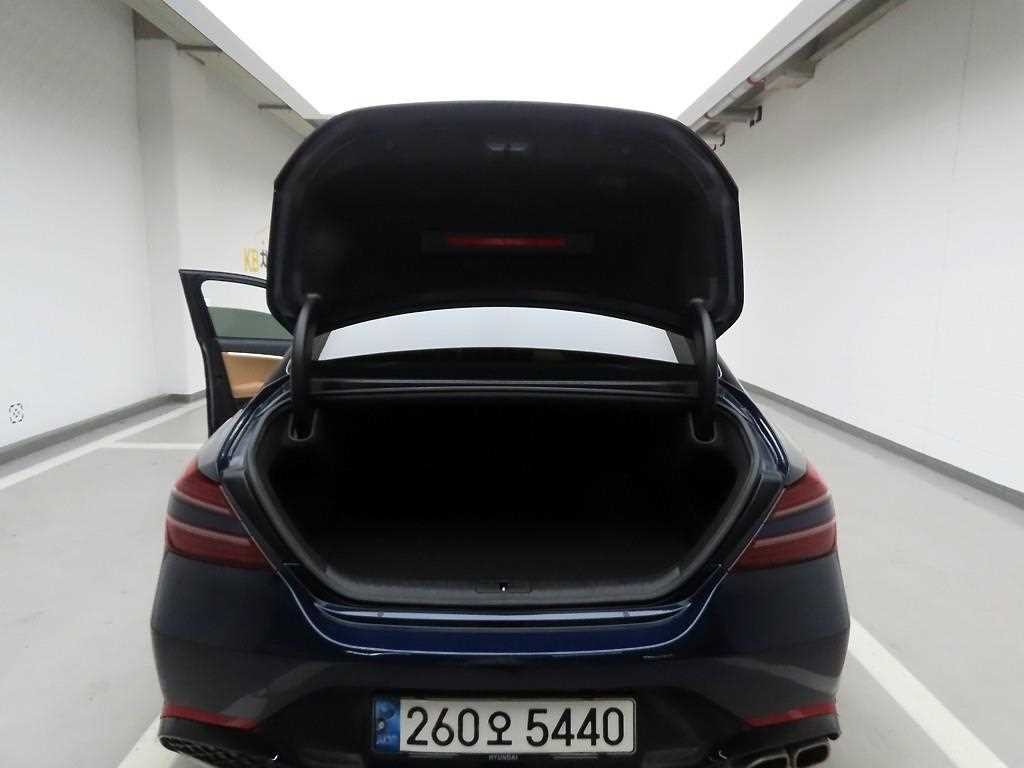 제네시스 G70 더 뉴 G70 가솔린 2.0T 4WD 이미지 5