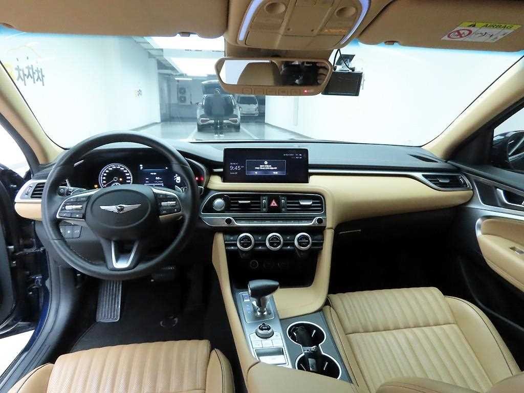 제네시스 G70 더 뉴 G70 가솔린 2.0T 4WD 이미지 7
