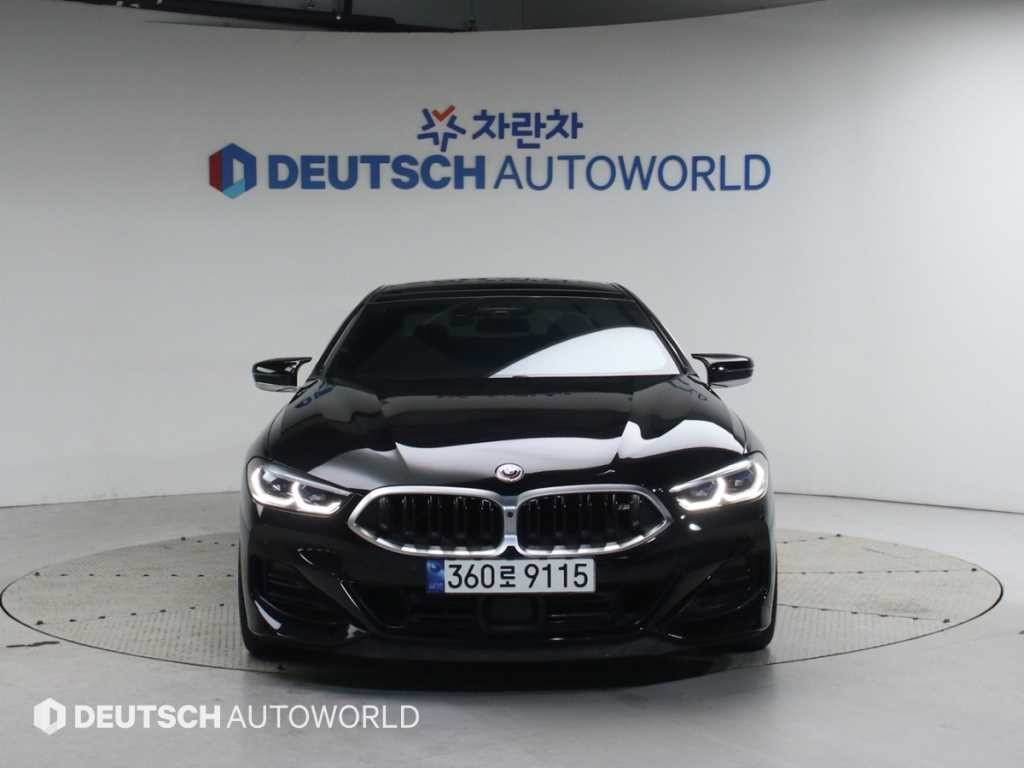 BMW 8시리즈 8시리즈 (G15) M850i xDrive 그란 쿠페 이미지 3