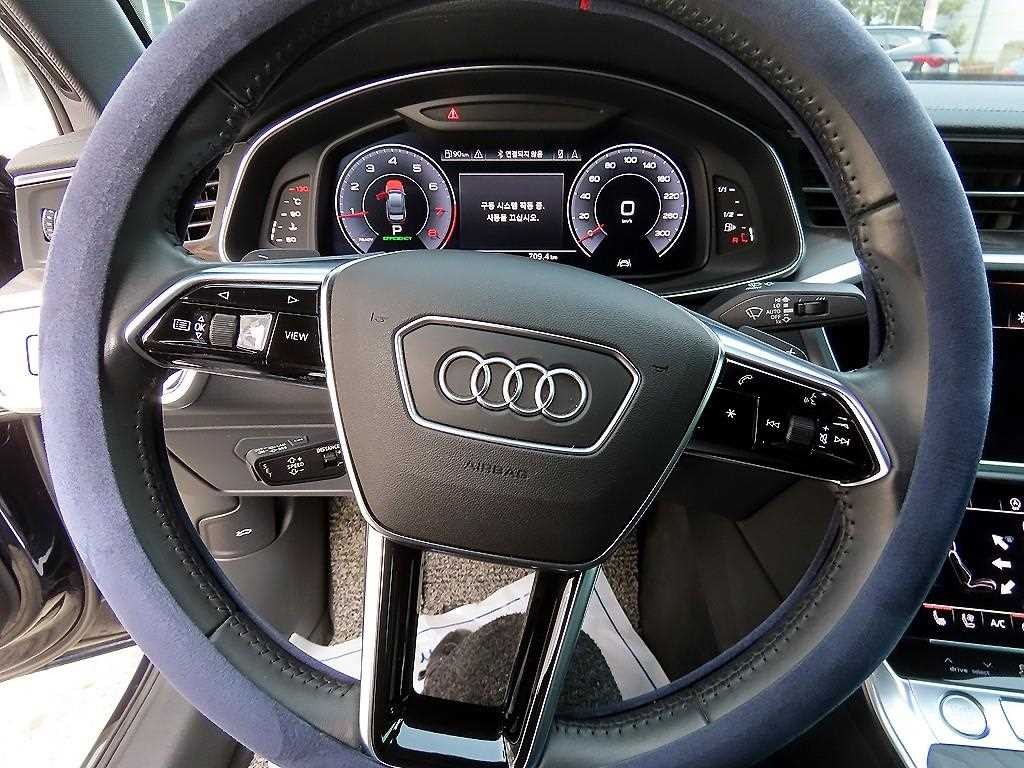 아우디 A6 A6 (C8) 45 TFSI 콰트로 프리미엄 이미지 8