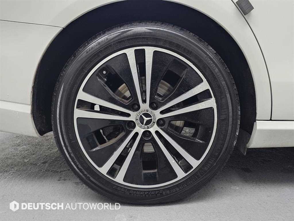 벤츠 E 클래스 E-클래스 W213 E250 아방가르드 이미지 5