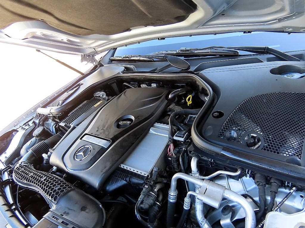 벤츠 E 클래스 E-클래스 W213 E300 4MATIC 익스클루시브 이미지 19