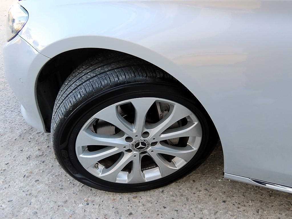 벤츠 E 클래스 E-클래스 W213 E300 4MATIC 익스클루시브 이미지 20