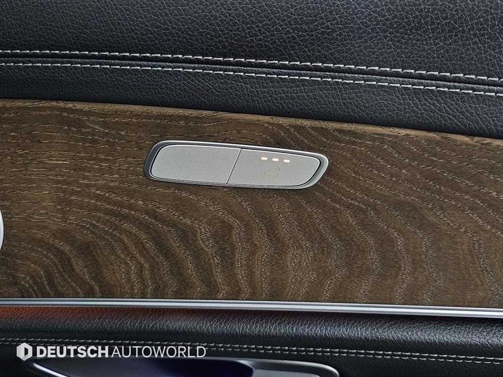 벤츠 E 클래스 E-클래스 W213 E220d 4MATIC 익스클루시브 이미지 16
