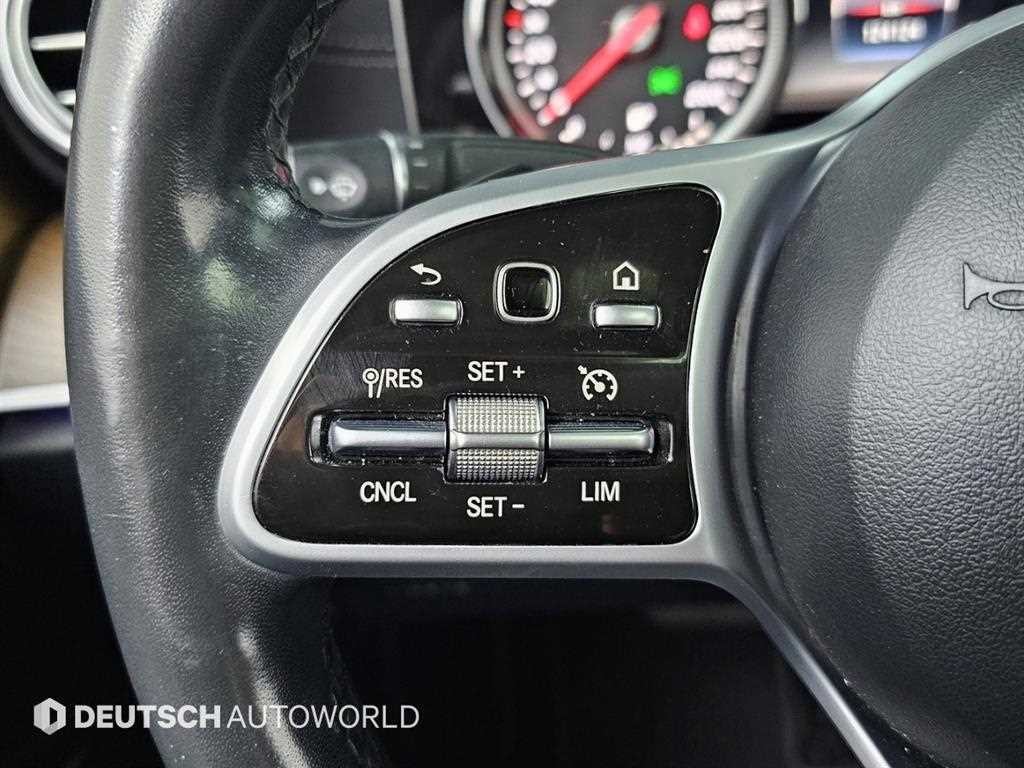 벤츠 E 클래스 E-클래스 W213 E220d 4MATIC 익스클루시브 이미지 18