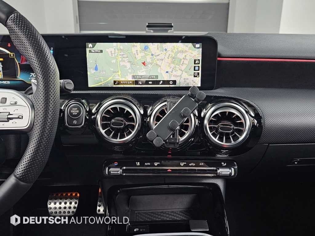 벤츠 A 클래스 A클래스 W177 AMG A35 4MATIC 세단 이미지 14