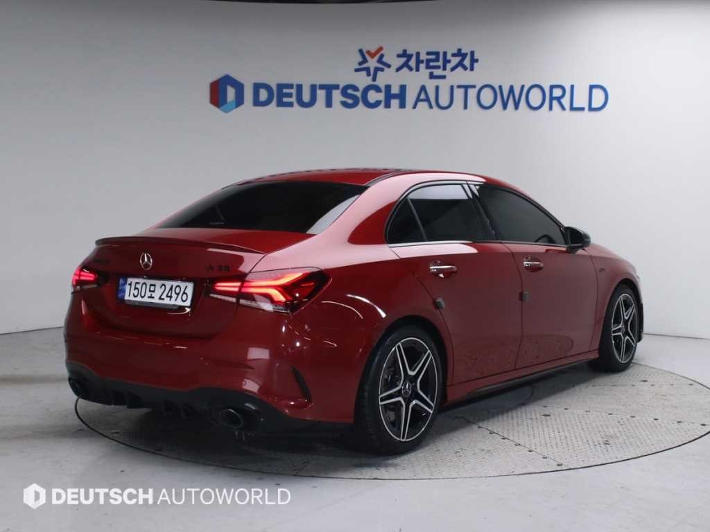 벤츠 A 클래스 A클래스 W177 AMG A35 4MATIC 세단 이미지 2