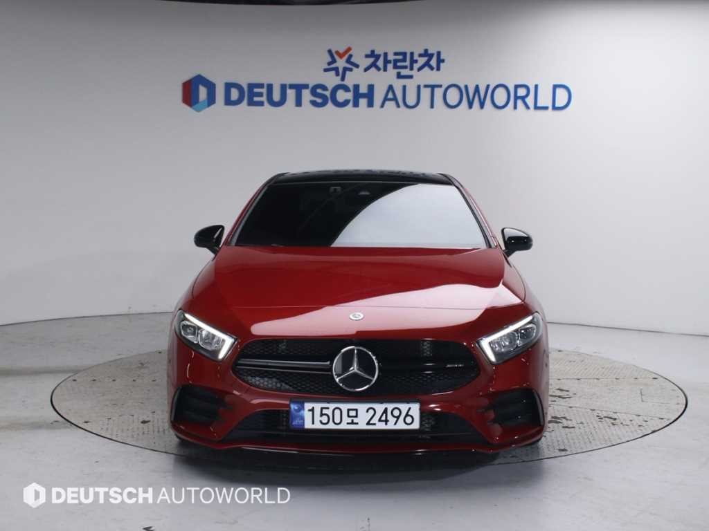 벤츠 A 클래스 A클래스 W177 AMG A35 4MATIC 세단 이미지 3