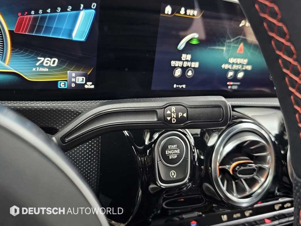 벤츠 A 클래스 A클래스 W177 AMG A35 4MATIC 세단 이미지 9