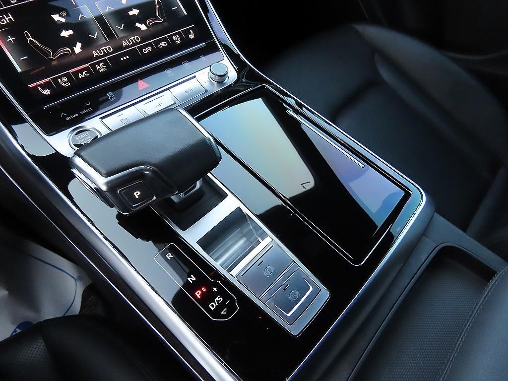 아우디 Q7 Q7 (4M) 45 TDI 콰트로 프리미엄 이미지 11