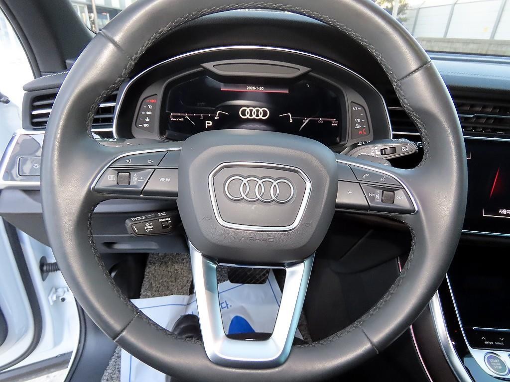 아우디 Q7 Q7 (4M) 45 TDI 콰트로 프리미엄 이미지 8