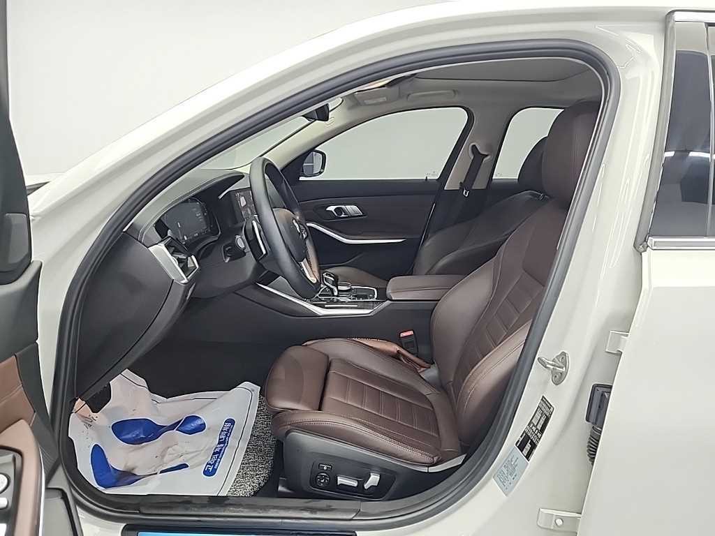 BMW 3시리즈 3시리즈 (G20) 320i 럭셔리 이미지 11