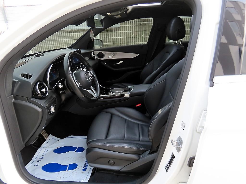 벤츠 GLC 클래스 GLC클래스 X253 GLC 220 d 4MATIC 쿠페 이미지 5