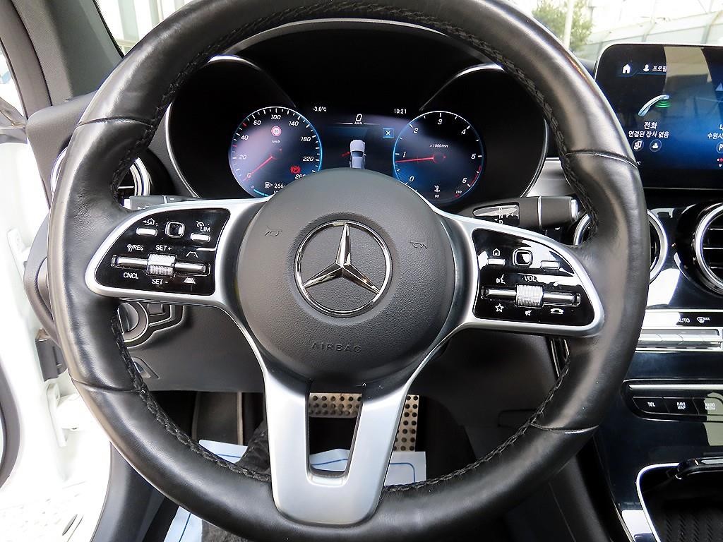 벤츠 GLC 클래스 GLC클래스 X253 GLC 220 d 4MATIC 쿠페 이미지 8