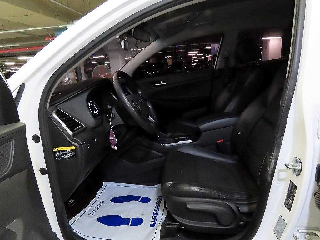 현대 투싼 올뉴투싼 디젤 1.7 2WD 모던 이미지 6