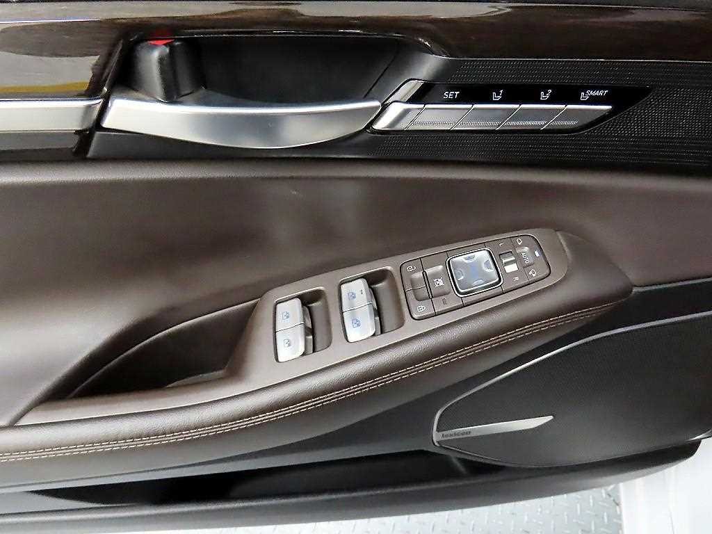 제네시스 EQ900 3.8 GDI AWD 럭셔리 이미지 11