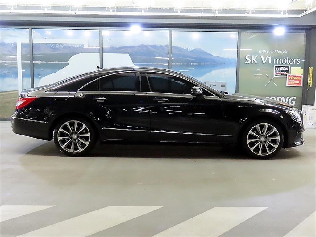 벤츠 CLS 클래스 CLS클래스 W218 CLS 250 d 4MATIC 이미지 3