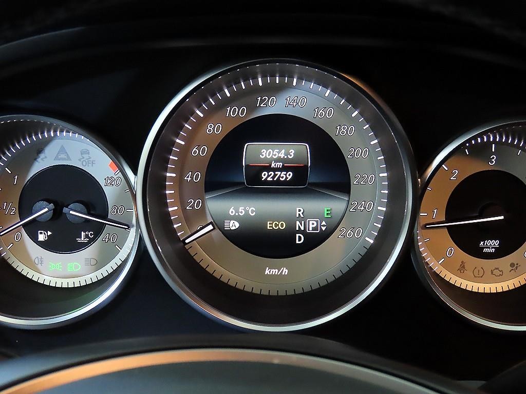 벤츠 CLS 클래스 CLS클래스 W218 CLS 250 d 4MATIC 이미지 9