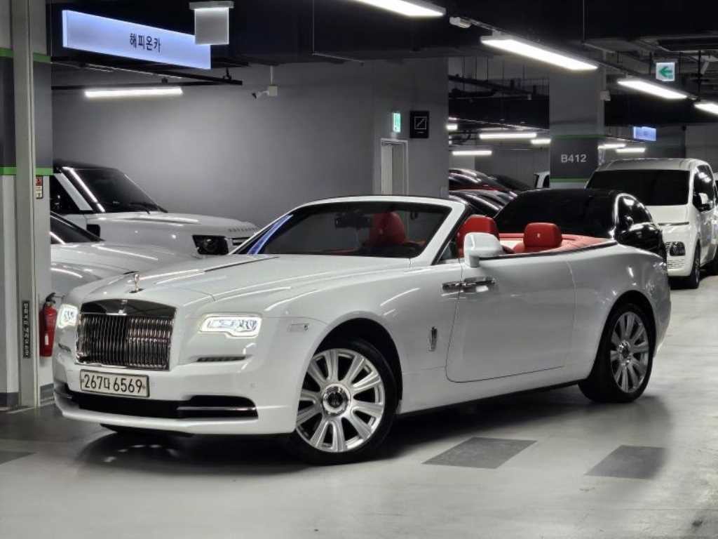 롤스로이스 던 6.6 V12 이미지 2