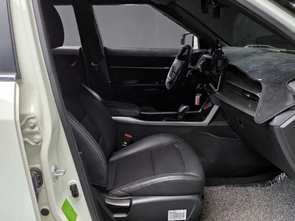 KG모빌리티(쌍용) 토레스 1.5 GDI-T 2WD T5 이미지 9