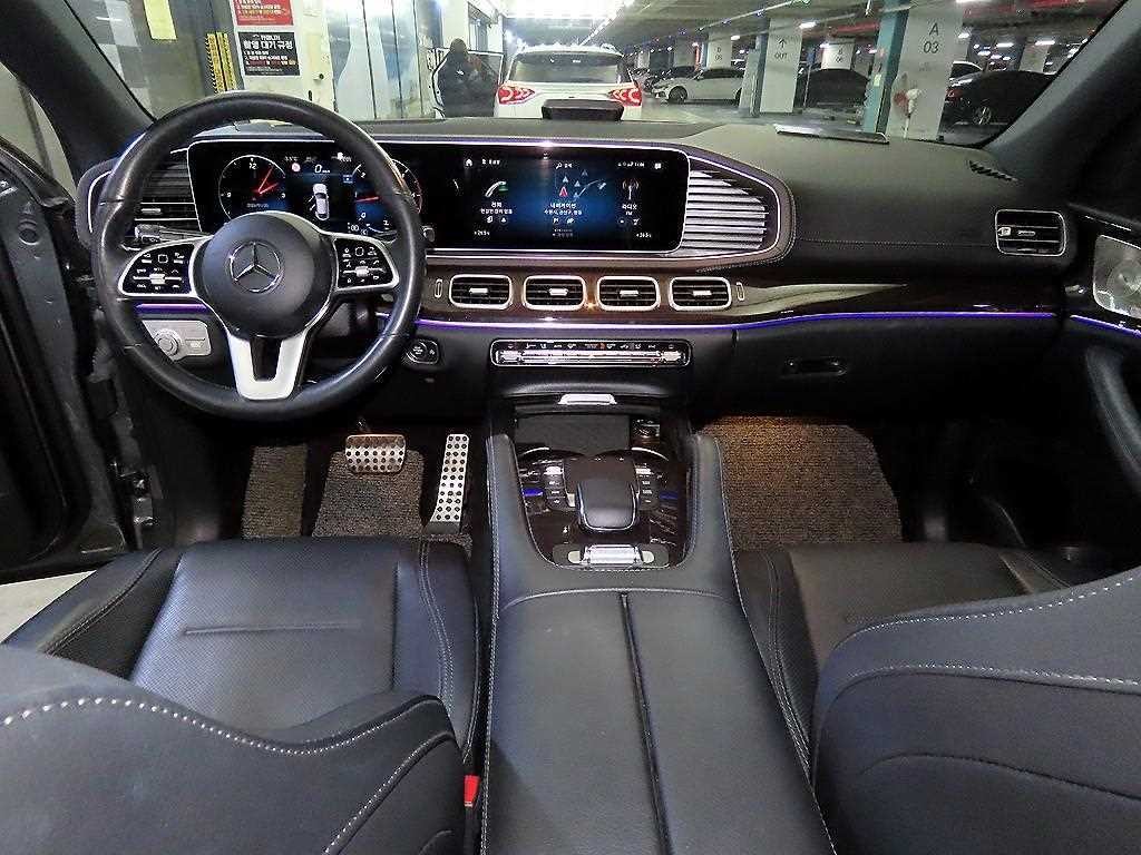 벤츠 GLE 클래스 GLE 클래스 W167 GLE 400d 4MATIC 쿠페 이미지 10