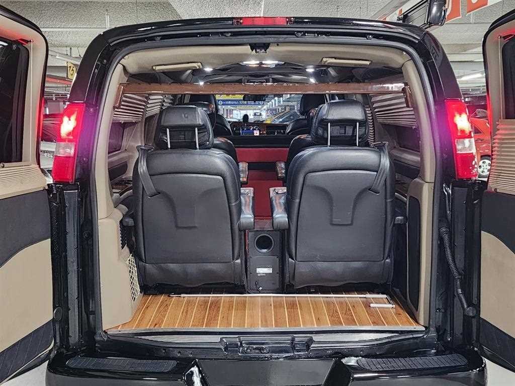 GMC 사바나 6.0 이미지 12