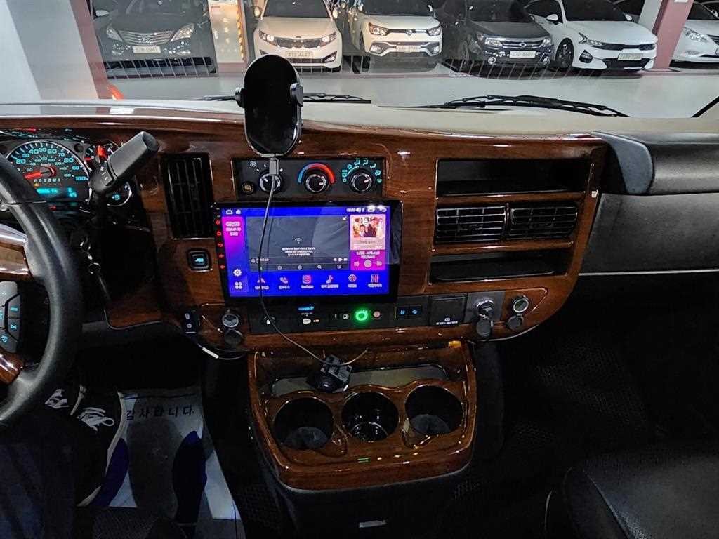 GMC 사바나 6.0 이미지 16