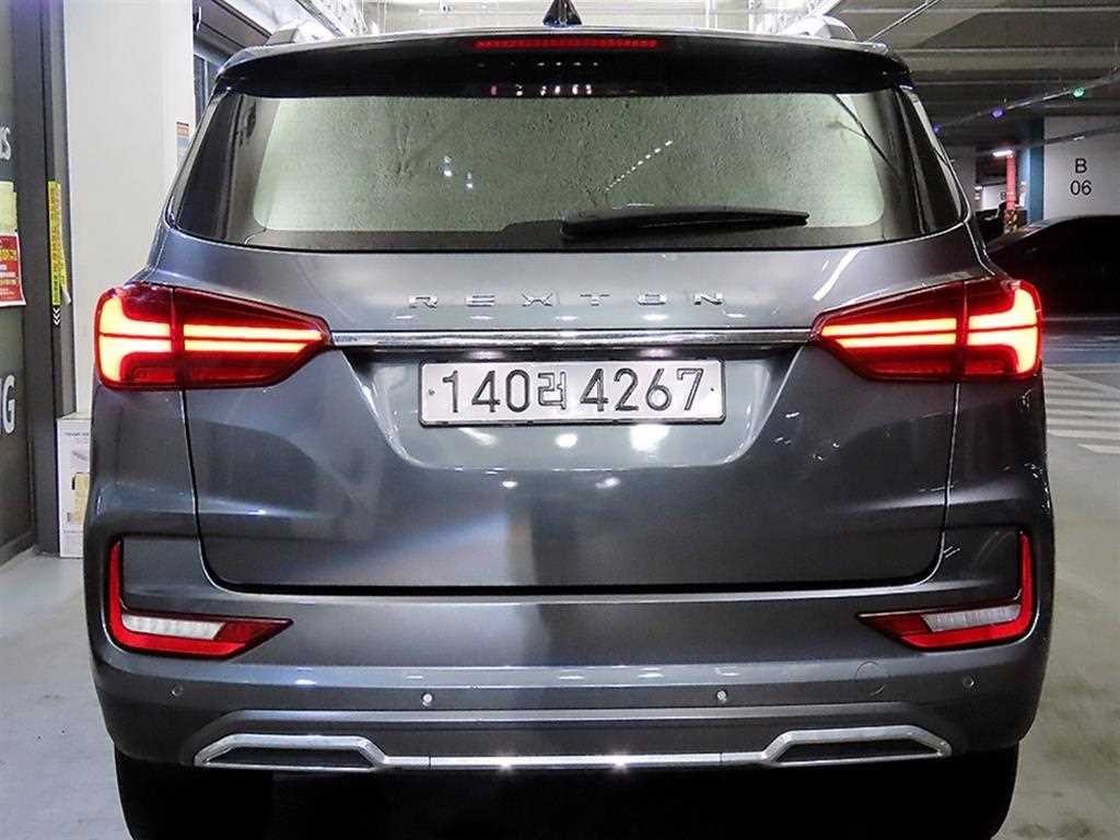 KG모빌리티(쌍용) 렉스턴 올 뉴 렉스턴 (Y450) 디젤 2.2 4WD 더 블랙 이미지 5
