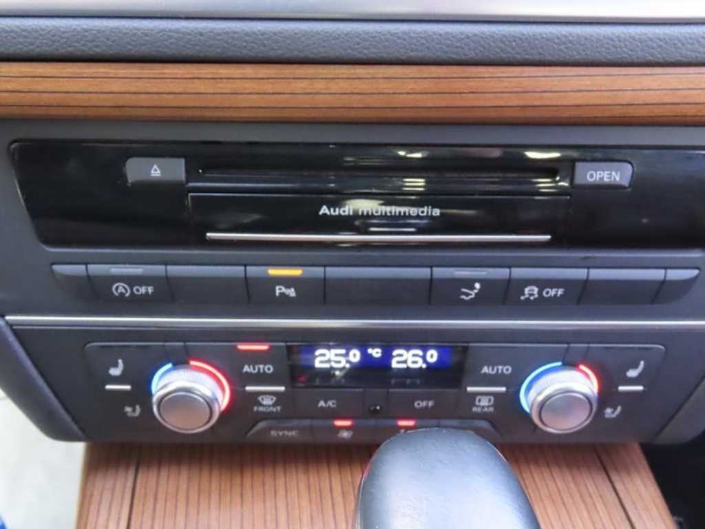 아우디 A7 55 TDI 콰트로 프리미엄 이미지 14