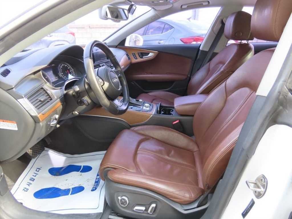 아우디 A7 55 TDI 콰트로 프리미엄 이미지 5